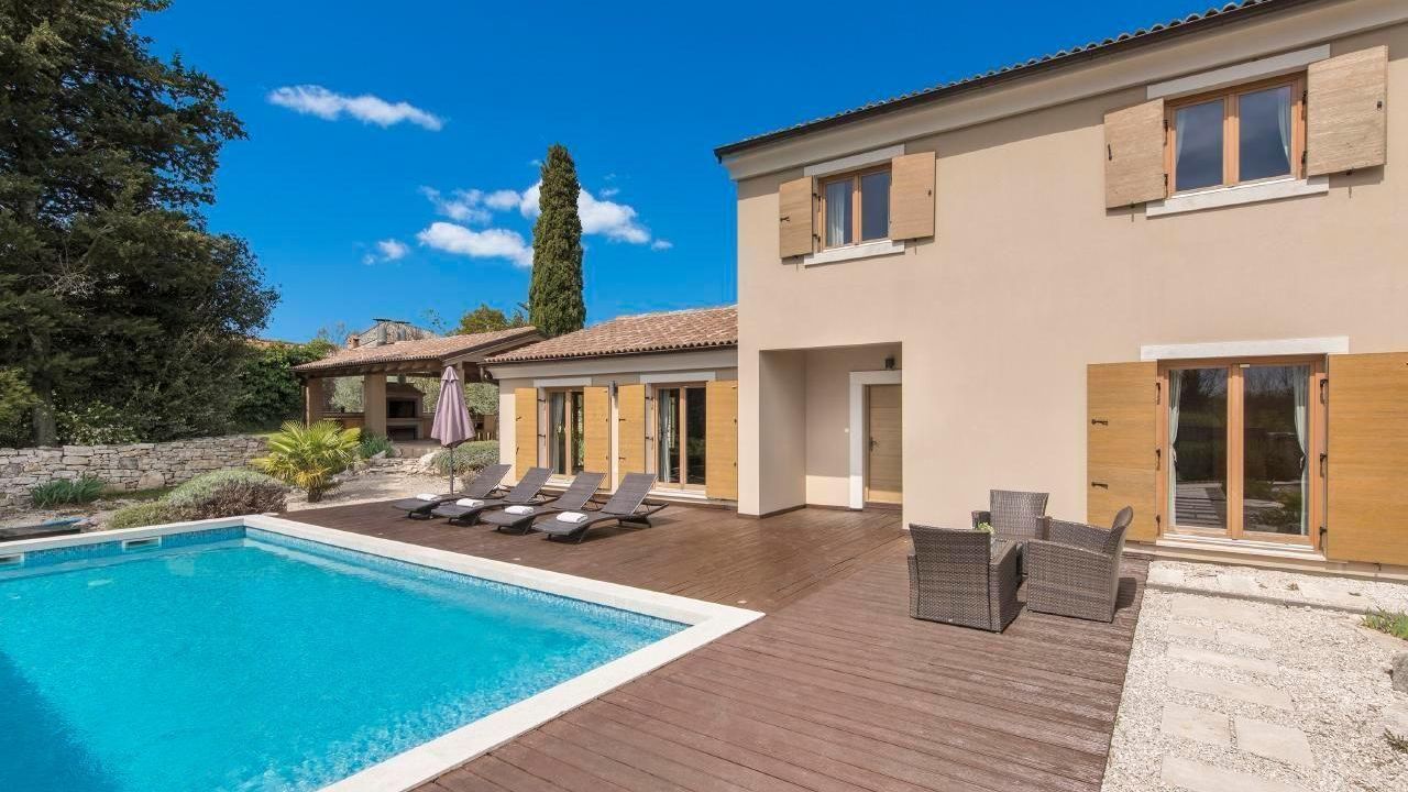 Außenansicht Außenansicht